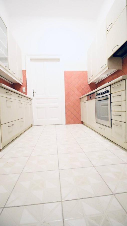Modern Double Room Js B Vídeň Exteriér fotografie