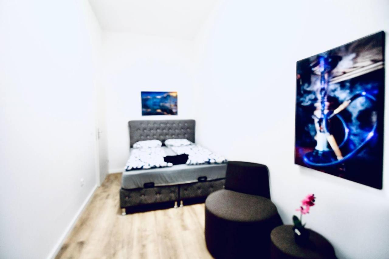 Modern Double Room Js B Vídeň Exteriér fotografie