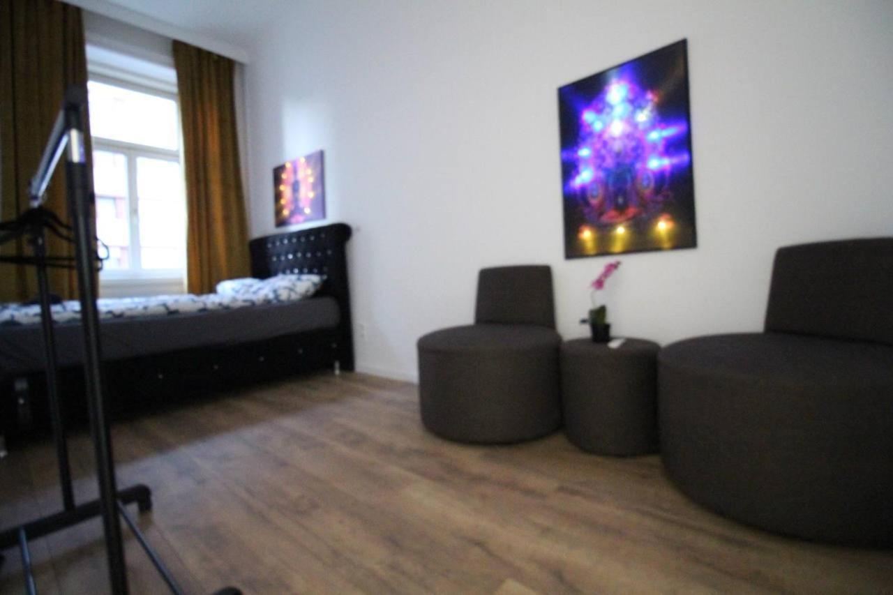 Modern Double Room Js B Vídeň Exteriér fotografie