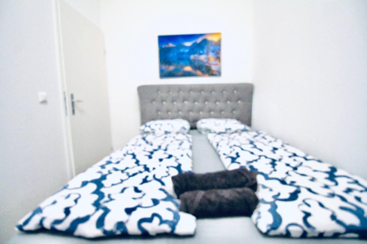 Modern Double Room Js B Vídeň Exteriér fotografie
